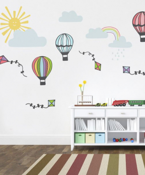 Adesivo de parede infantil pipas e balões